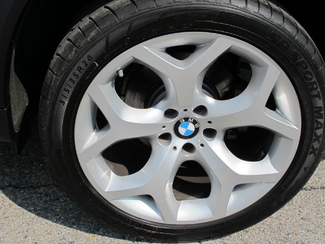 BMW X5 2011 photo 57