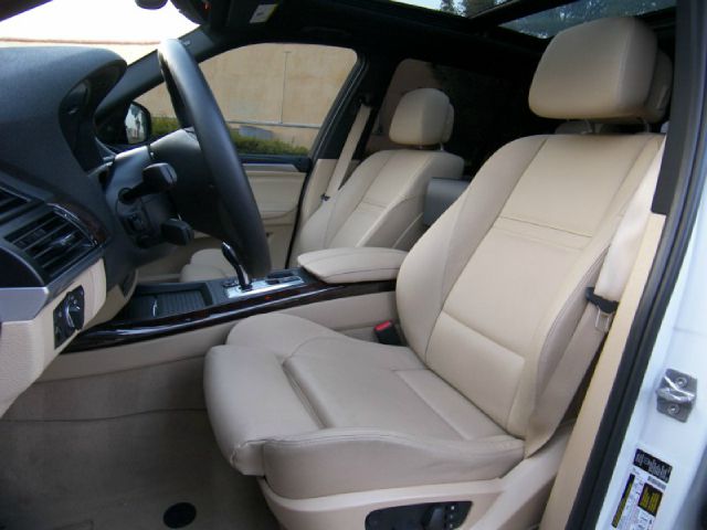 BMW X5 2012 photo 27