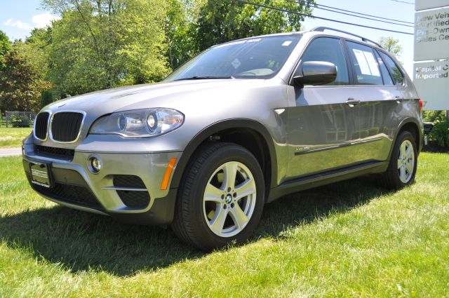 BMW X5 2012 photo 2