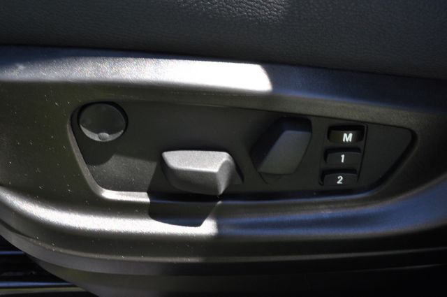 BMW X5 2012 photo 33