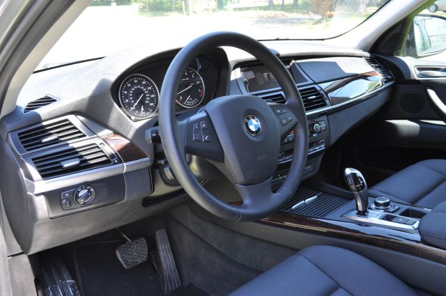 BMW X5 2012 photo 40