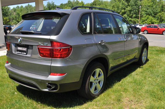 BMW X5 2012 photo 8