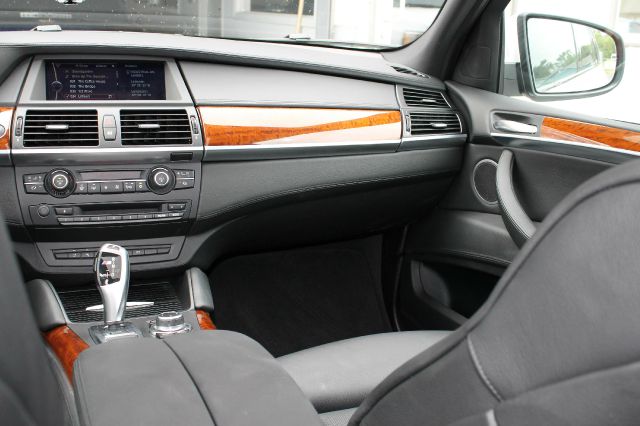 BMW X5 2013 photo 14