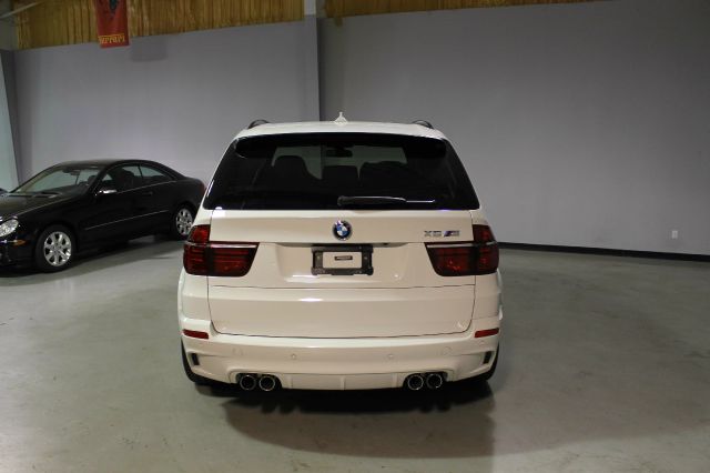 BMW X5 2013 photo 9