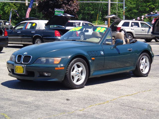 BMW Z3 SE Front-wheel Drive Convertible