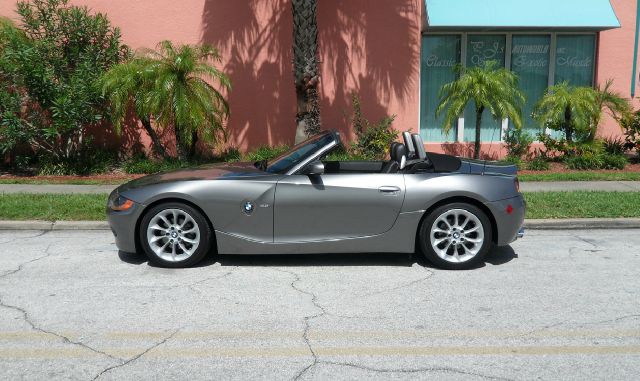 BMW Z4 2003 photo 2