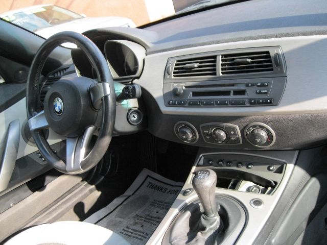 BMW Z4 2003 photo 8