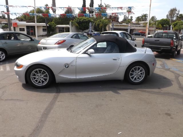 BMW Z4 2003 photo 2