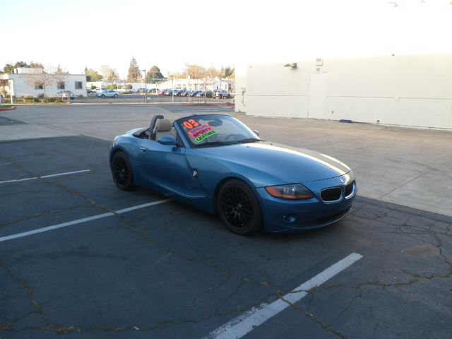 BMW Z4 2003 photo 2