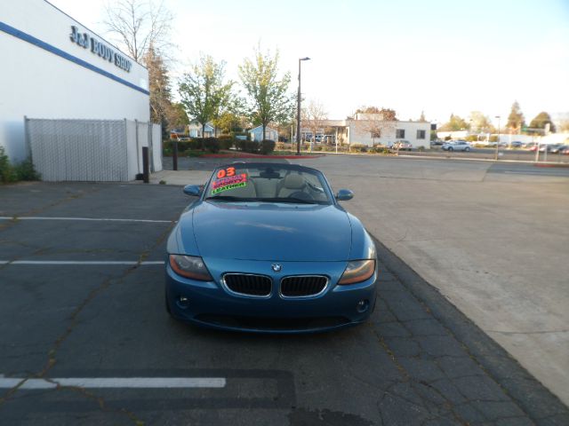 BMW Z4 2003 photo 3