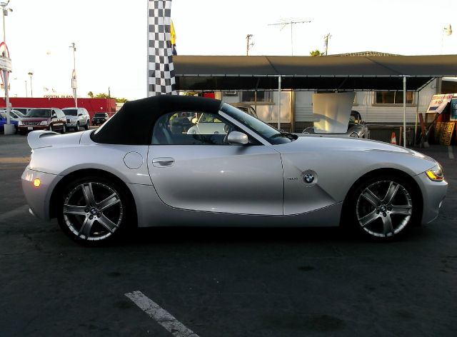 BMW Z4 2003 photo 1