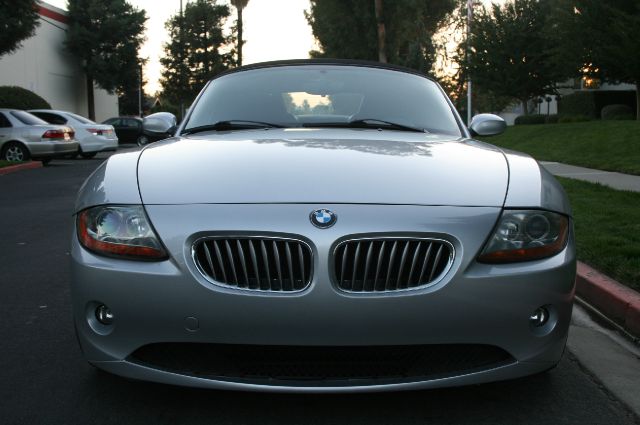 BMW Z4 2003 photo 1