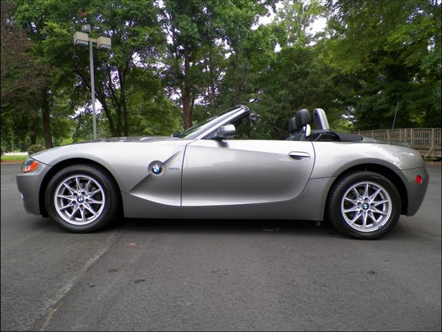 BMW Z4 2004 photo 4