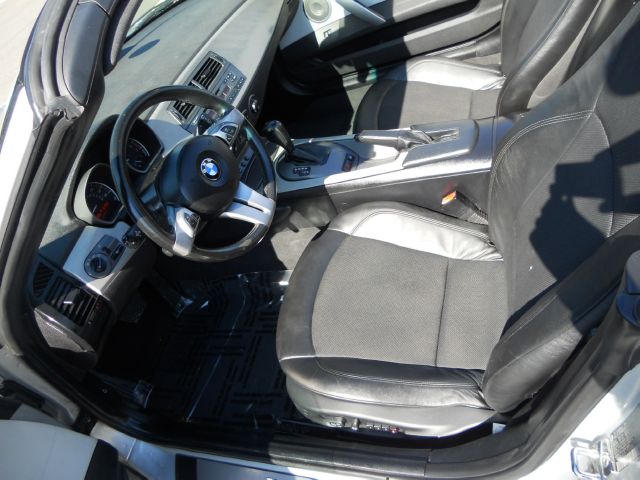 BMW Z4 2004 photo 11