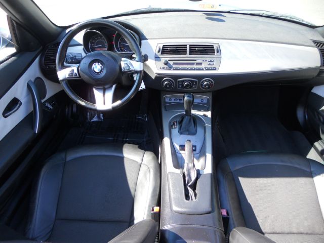 BMW Z4 2004 photo 2