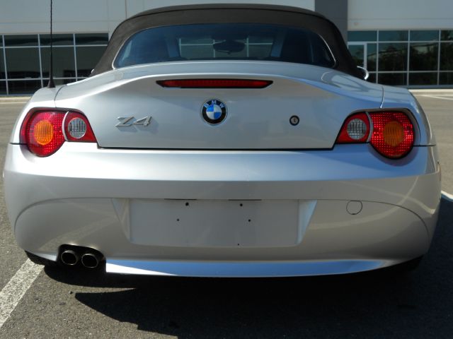 BMW Z4 2004 photo 8