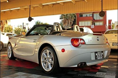 BMW Z4 2004 photo 1