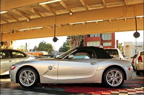 BMW Z4 2004 photo 3