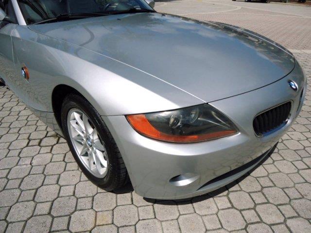 BMW Z4 2 Door Convertible