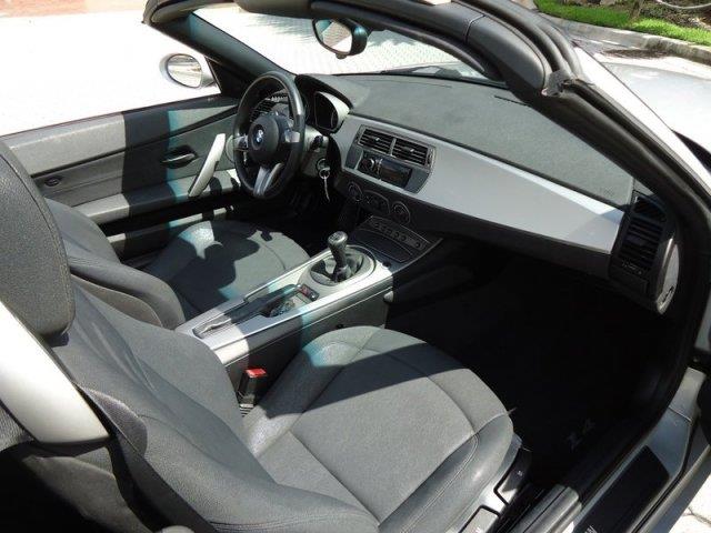 BMW Z4 2004 photo 1