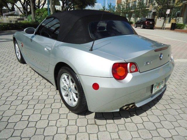 BMW Z4 2004 photo 18