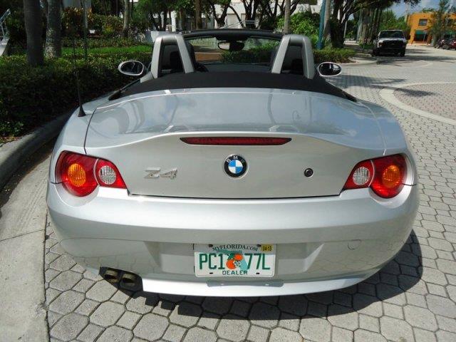 BMW Z4 2004 photo 26