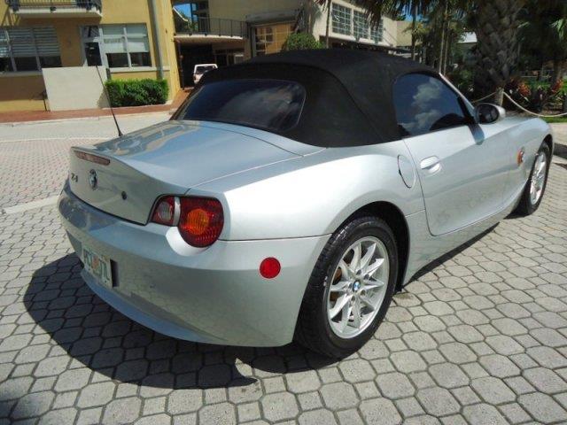 BMW Z4 2004 photo 8