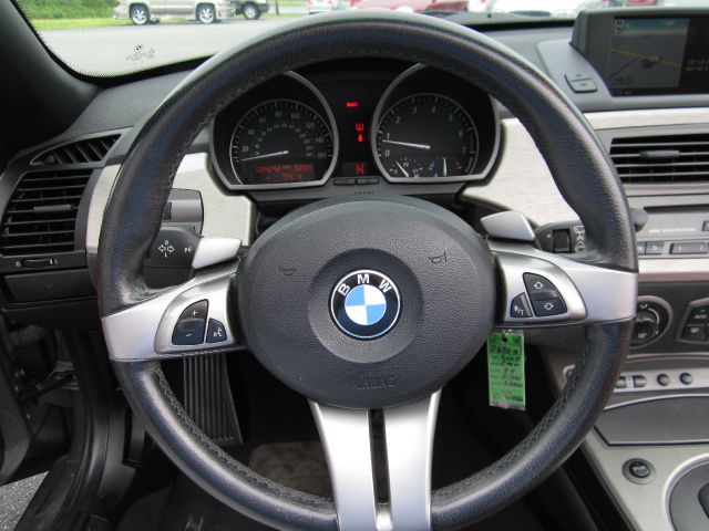 BMW Z4 2004 photo 14