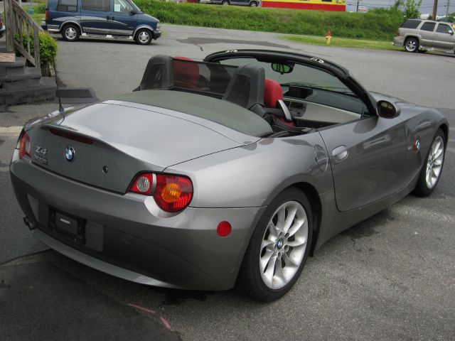 BMW Z4 2004 photo 18