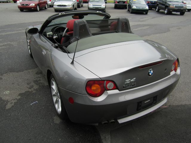 BMW Z4 2004 photo 24