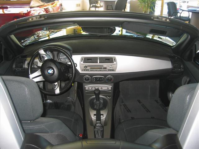 BMW Z4 2004 photo 4