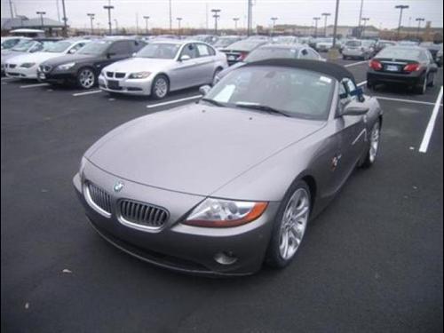 BMW Z4 2004 photo 2