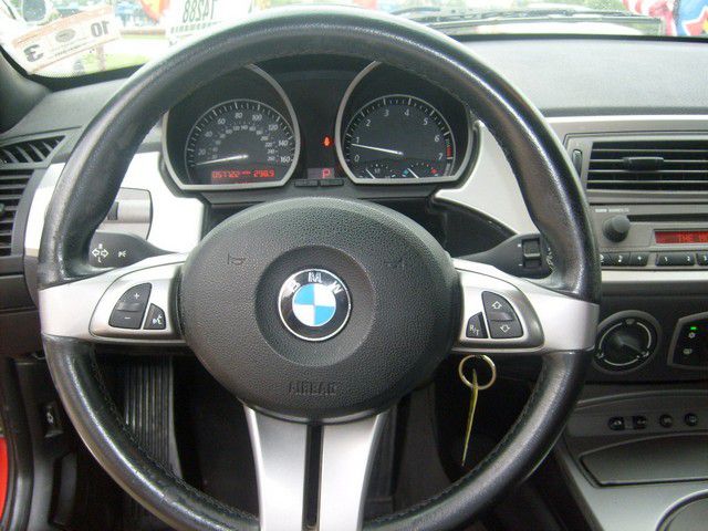 BMW Z4 2004 photo 7