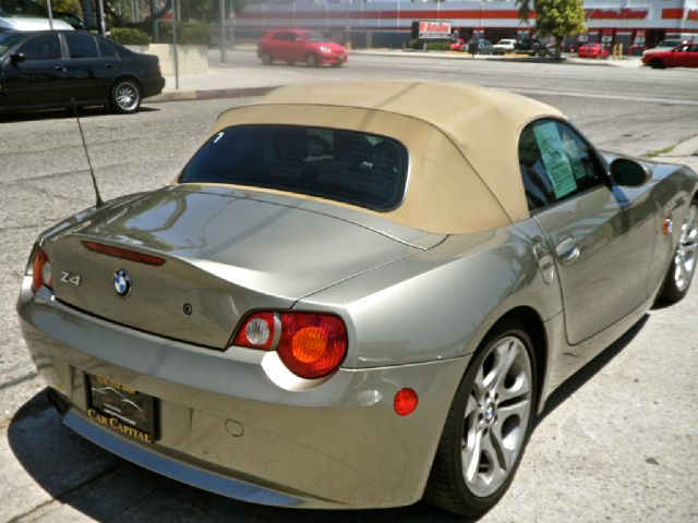 BMW Z4 2004 photo 2