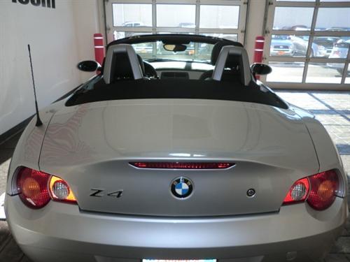 BMW Z4 2004 photo 2