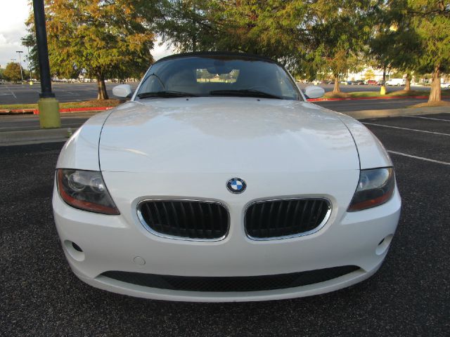 BMW Z4 2004 photo 2