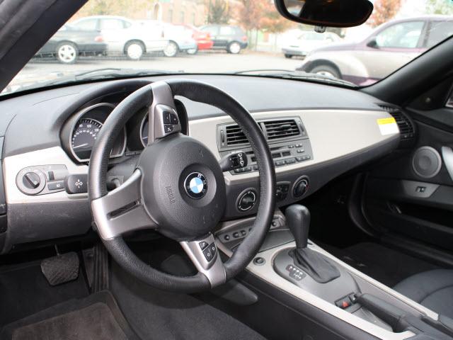 BMW Z4 2004 photo 5