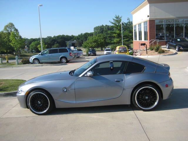 BMW Z4 4 DOOR CAB Coupe