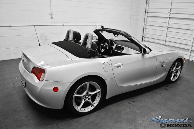 BMW Z4 2006 photo 2