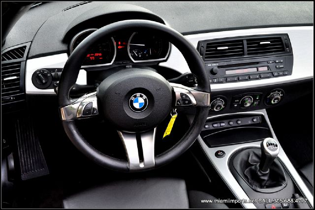 BMW Z4 2006 photo 16