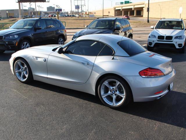 BMW Z4 2009 photo 2