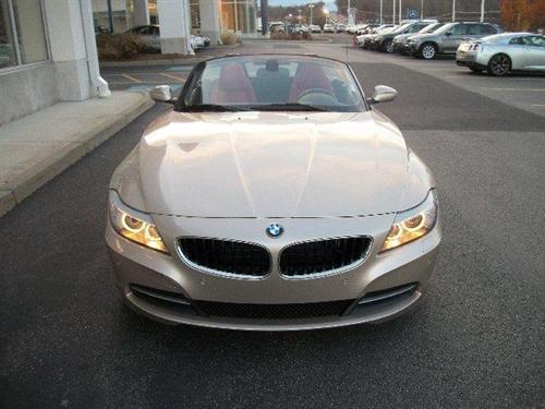 BMW Z4 2010 photo 1