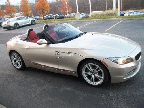 BMW Z4 2010 photo 3