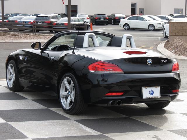 BMW Z4 2011 photo 4