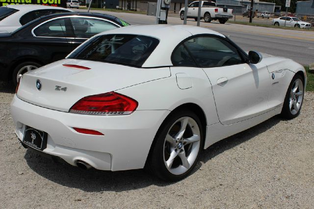 BMW Z4 2011 photo 2