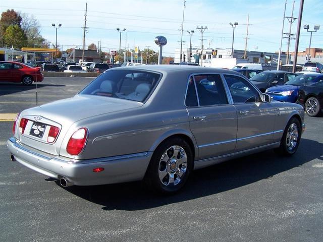 Bentley ARNAGE 2001 photo 2