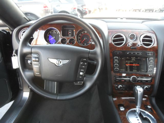 Bentley Continental 2005 photo 22