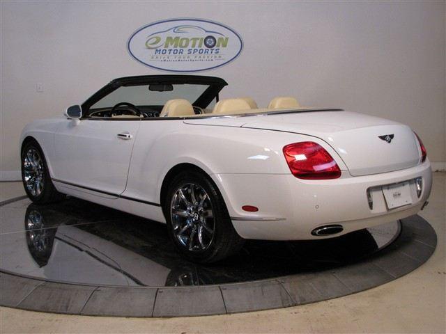 Bentley Continental GTC 2008 photo 3