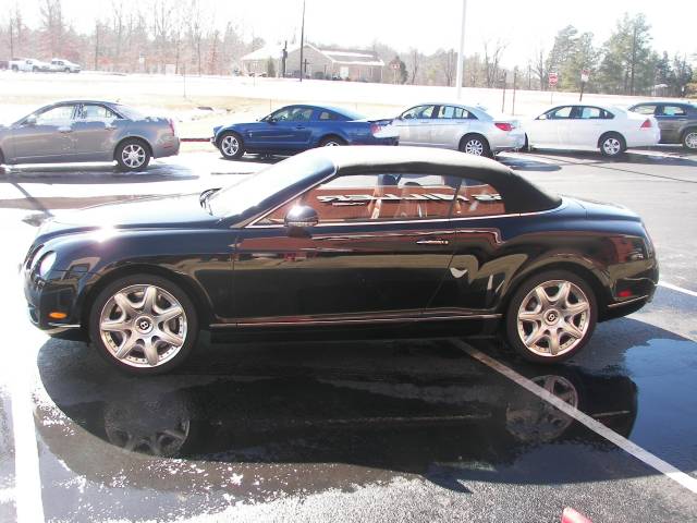 Bentley Continental GTC 2008 photo 3