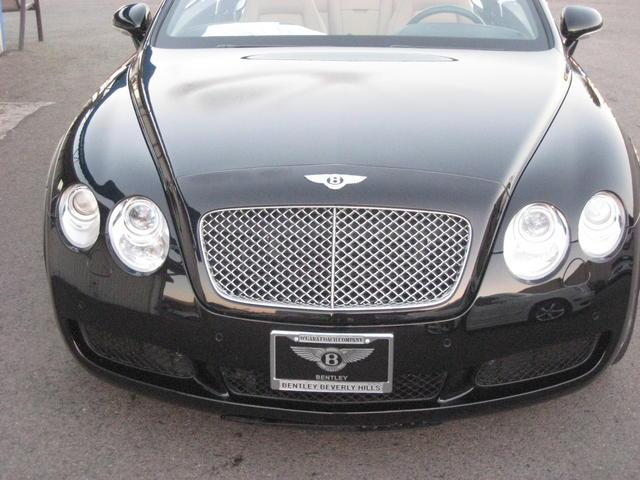 Bentley Continental GTC 2008 photo 2